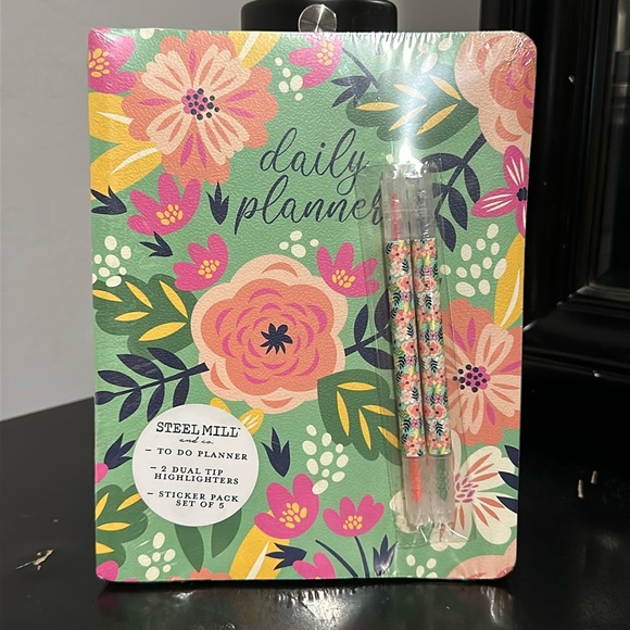 Steel Mill - To do planner (with dual tip highlighter and stickers!) - Picture 1 of 5
